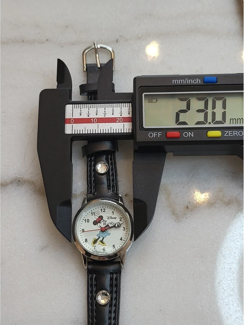 Disney Minnie Mouse Accutime Quartz Ladies Watch Works Great New Battery  23mm
